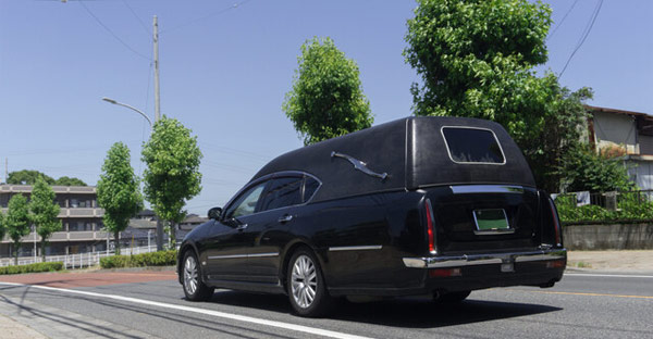 沖縄の葬儀前の手続き。死体検案書