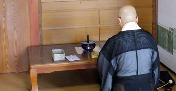 沖縄の仏壇購入で、開眼供養は必要