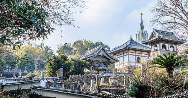 「初盆法要は菩提寺に依頼する」とは?